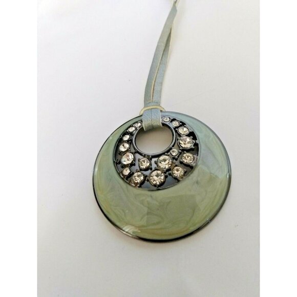 Lia Sophia Enamel polished pendant with crystals - Leather necklace -both signed - Picture 6 of 9